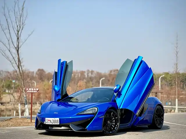 MCLAREN 570