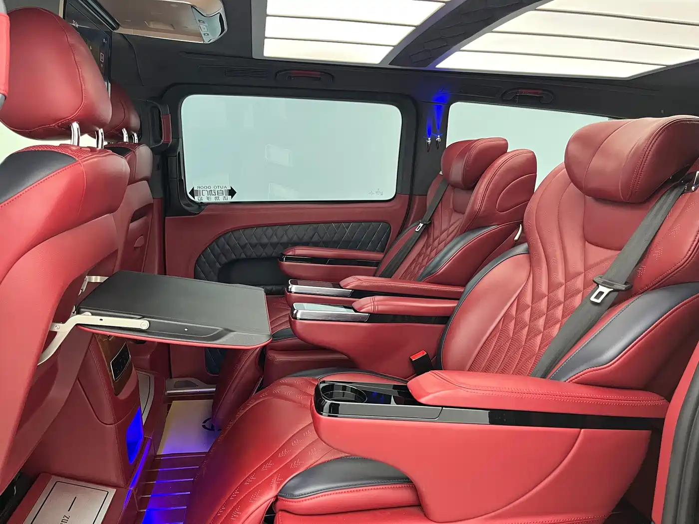 Mercedes-Benz Vito 2018 2.0T Business China V фото 7