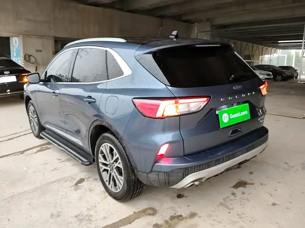 صورة 5 - Ford Escape