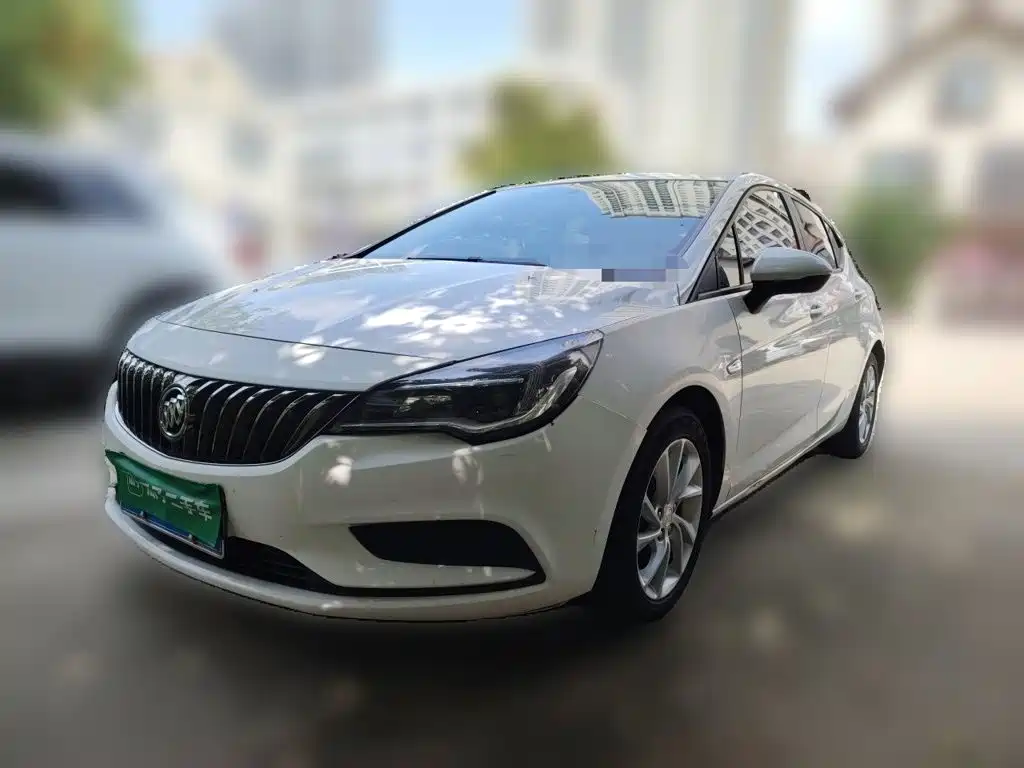 Фото 2 - Buick Verano