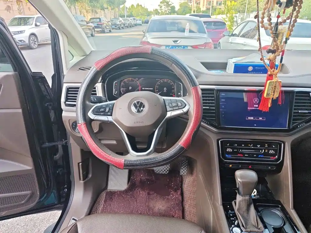 Volkswagen Viloran 2020 2020 330TSI Luxury Edition