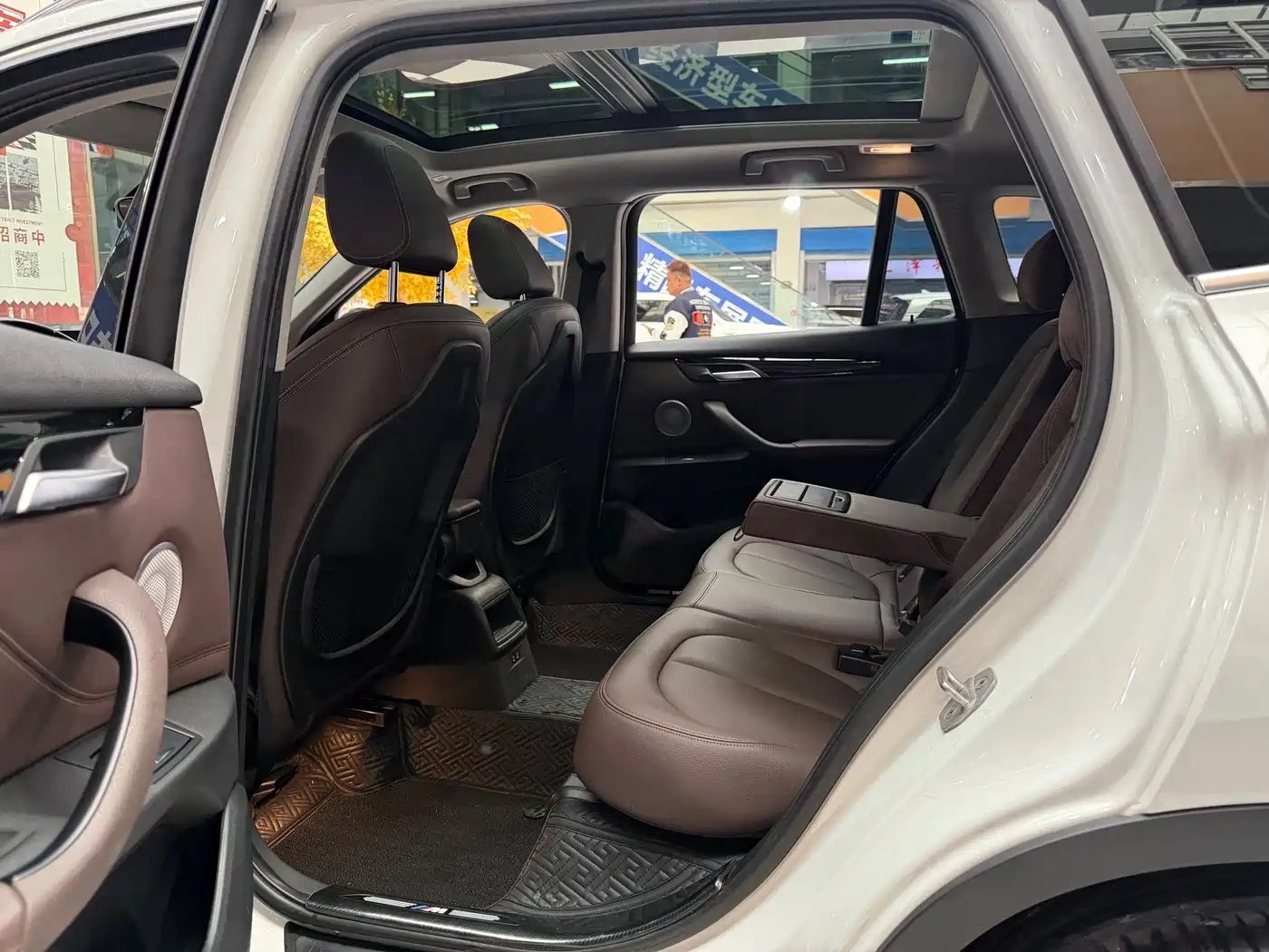 BMW X1 2022 sDrive20Li Fashion фото 11