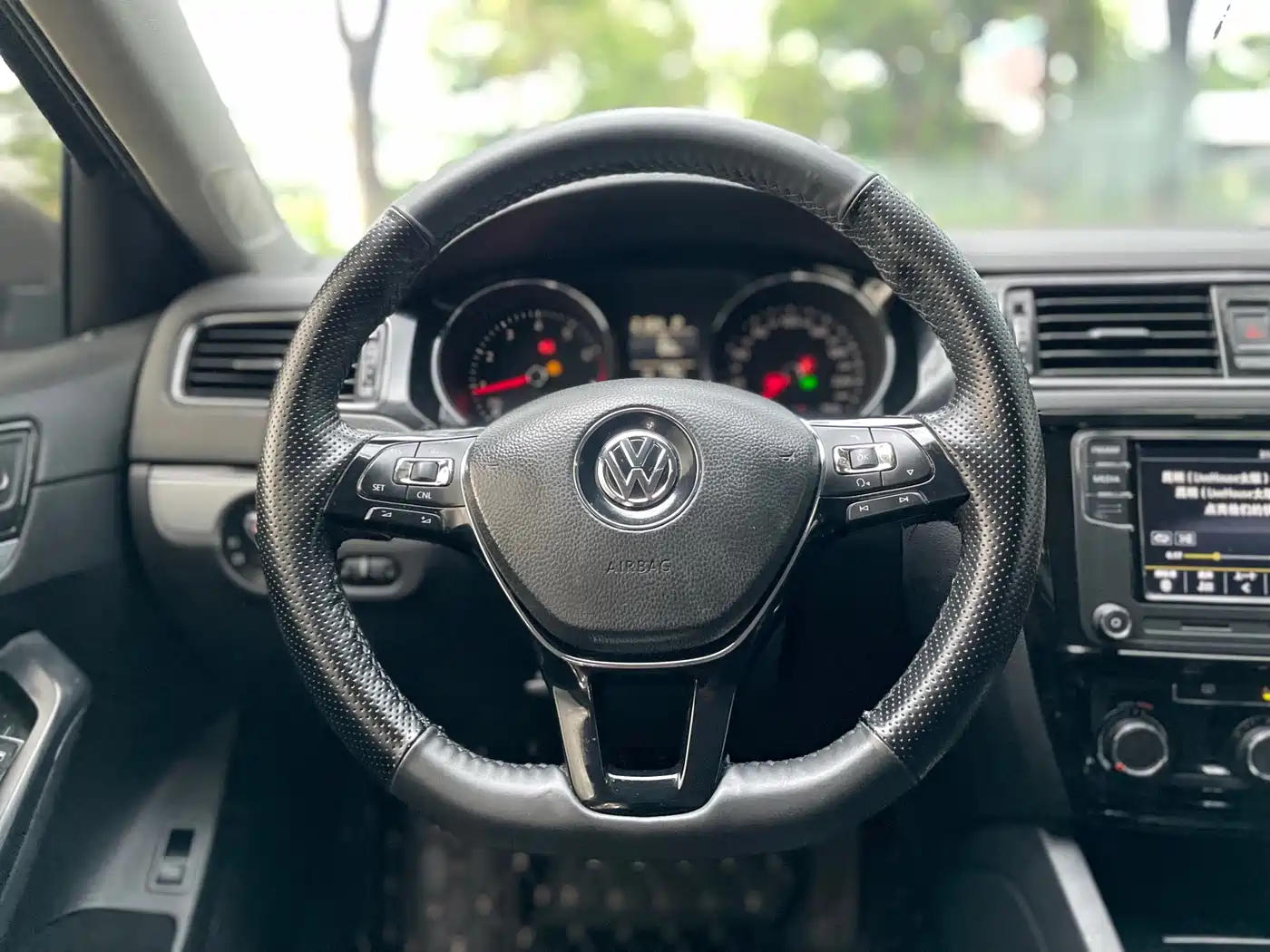 Фото 12 - Volkswagen Sagitar