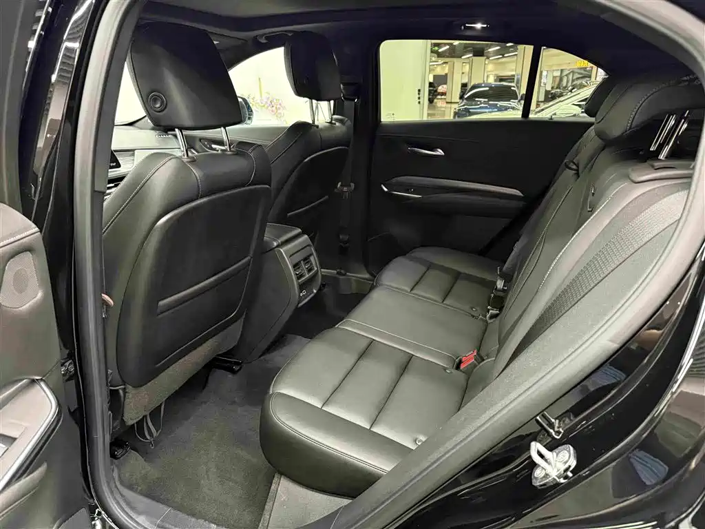 Cadillac XT4 2024 2024 28T 2WD Luxury