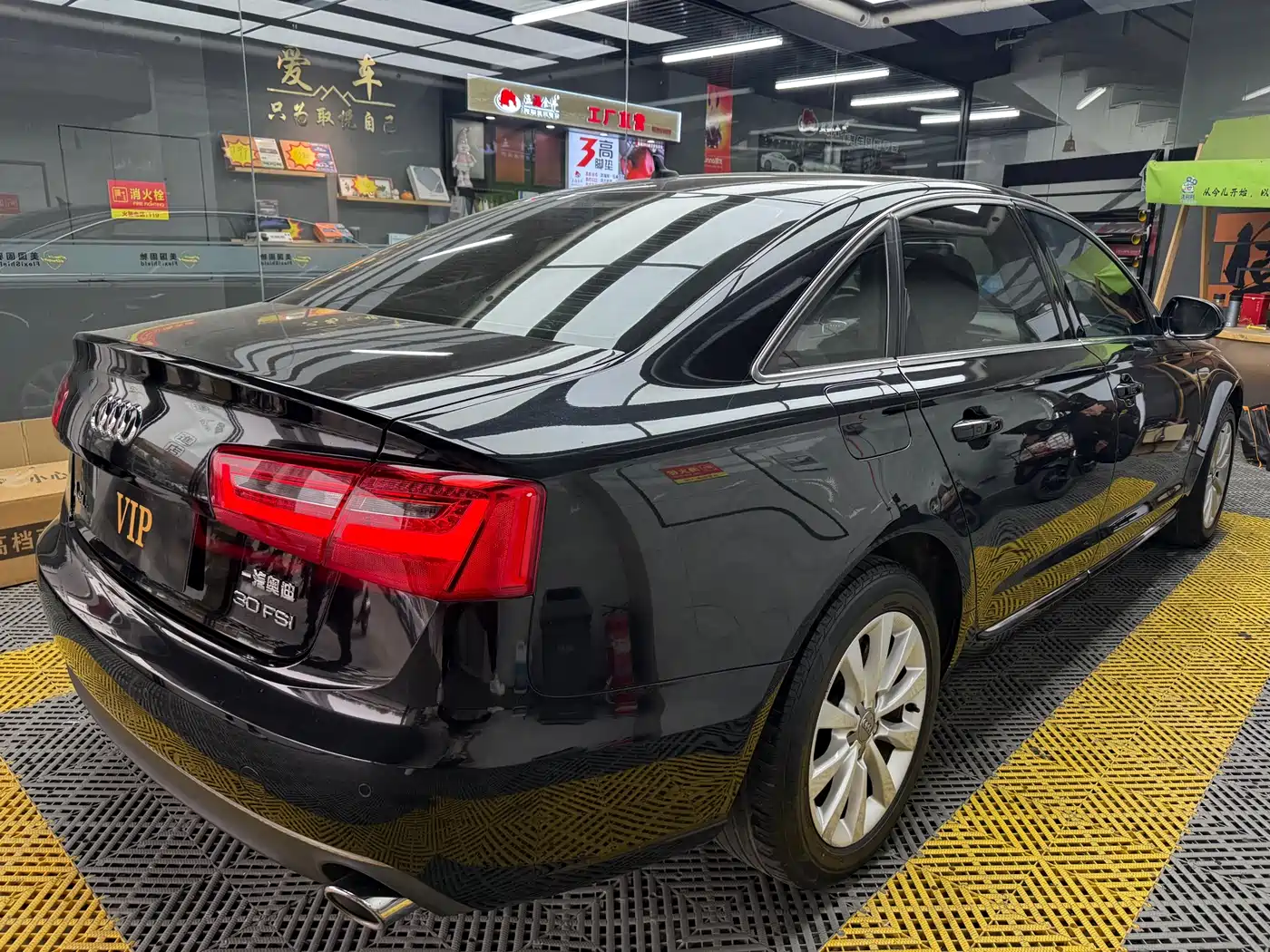 Audi A6L 2014 30 FSI Comfort фото 7