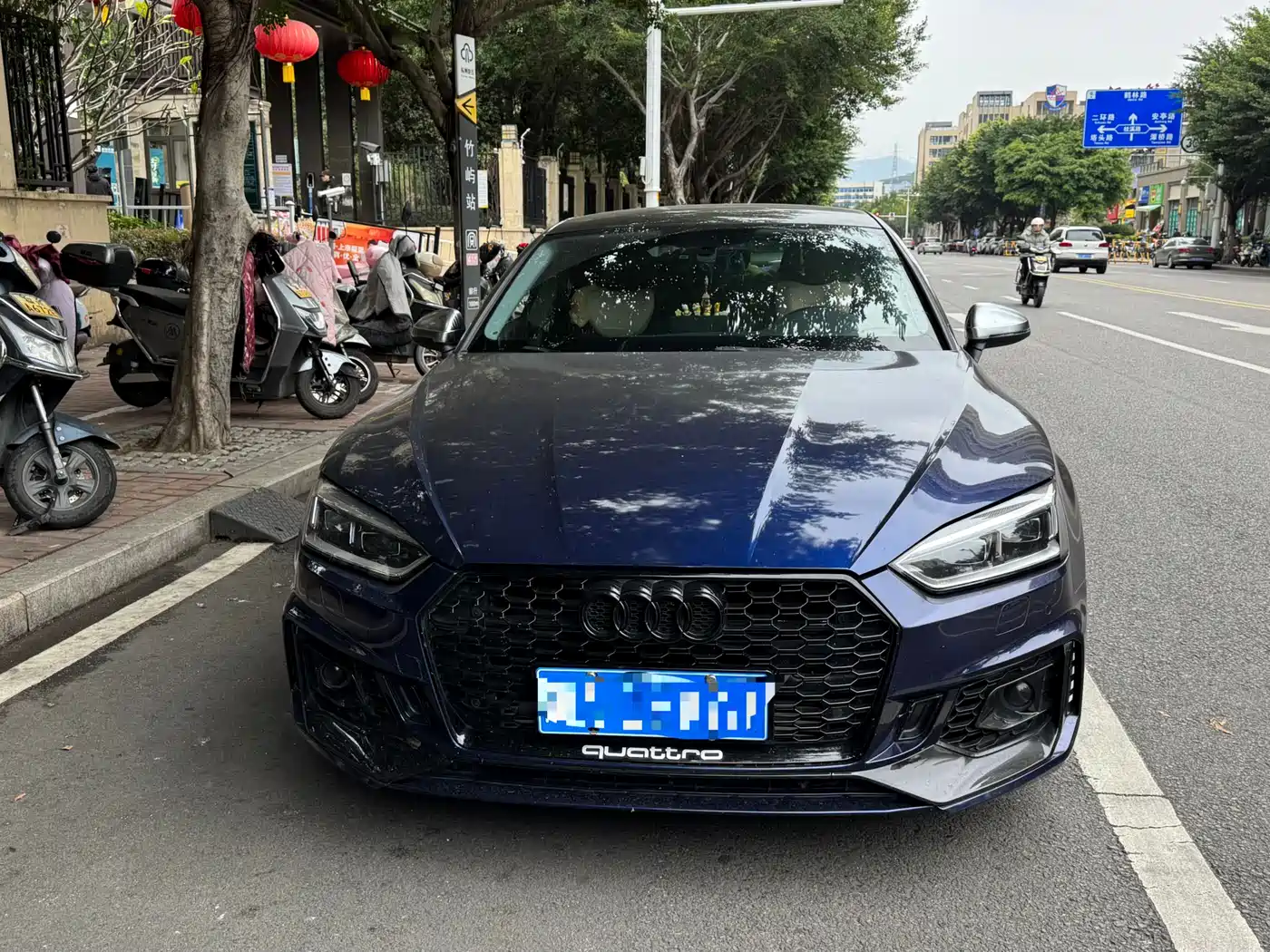 Audi A5 (Import) 2019 Sportback 40 TFSI Fashion фото 2