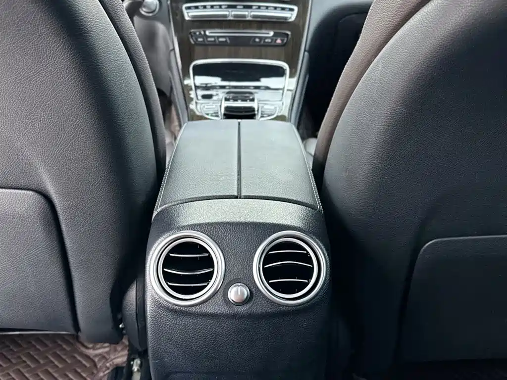 Mercedes-Benz GLC 2017 GLC 260 4MATIC Luxury фото 20