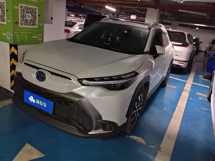 Toyota Frontlander 2023 2.0L Smart Hybrid Dual Engine Luxury Edition