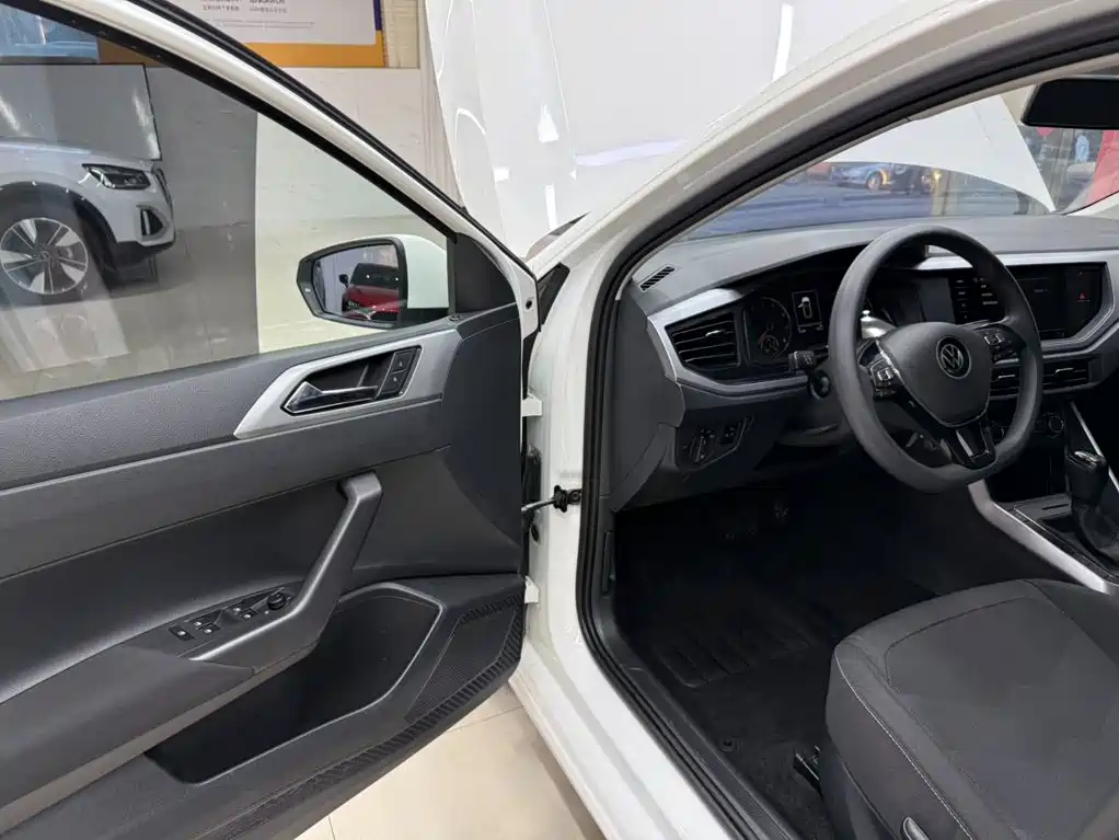 Volkswagen Polo 2022 2021 Plus 1.5L Automatic Panorama Enjoyment Edition