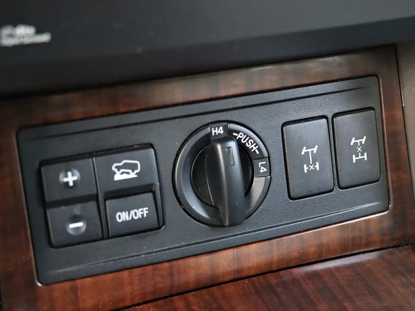 Фото 35 - Toyota Prado