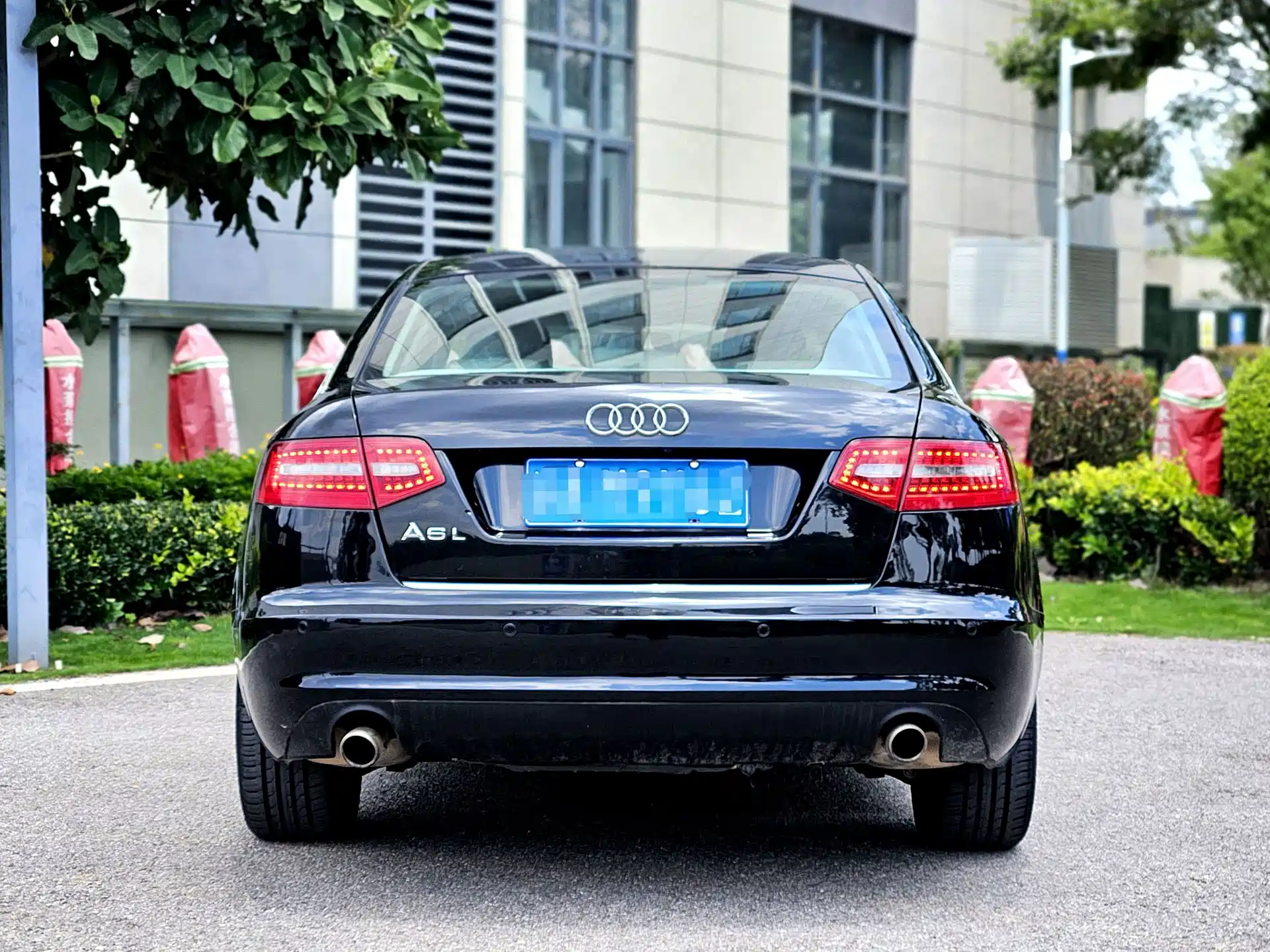 Фото 11 - Audi A6L