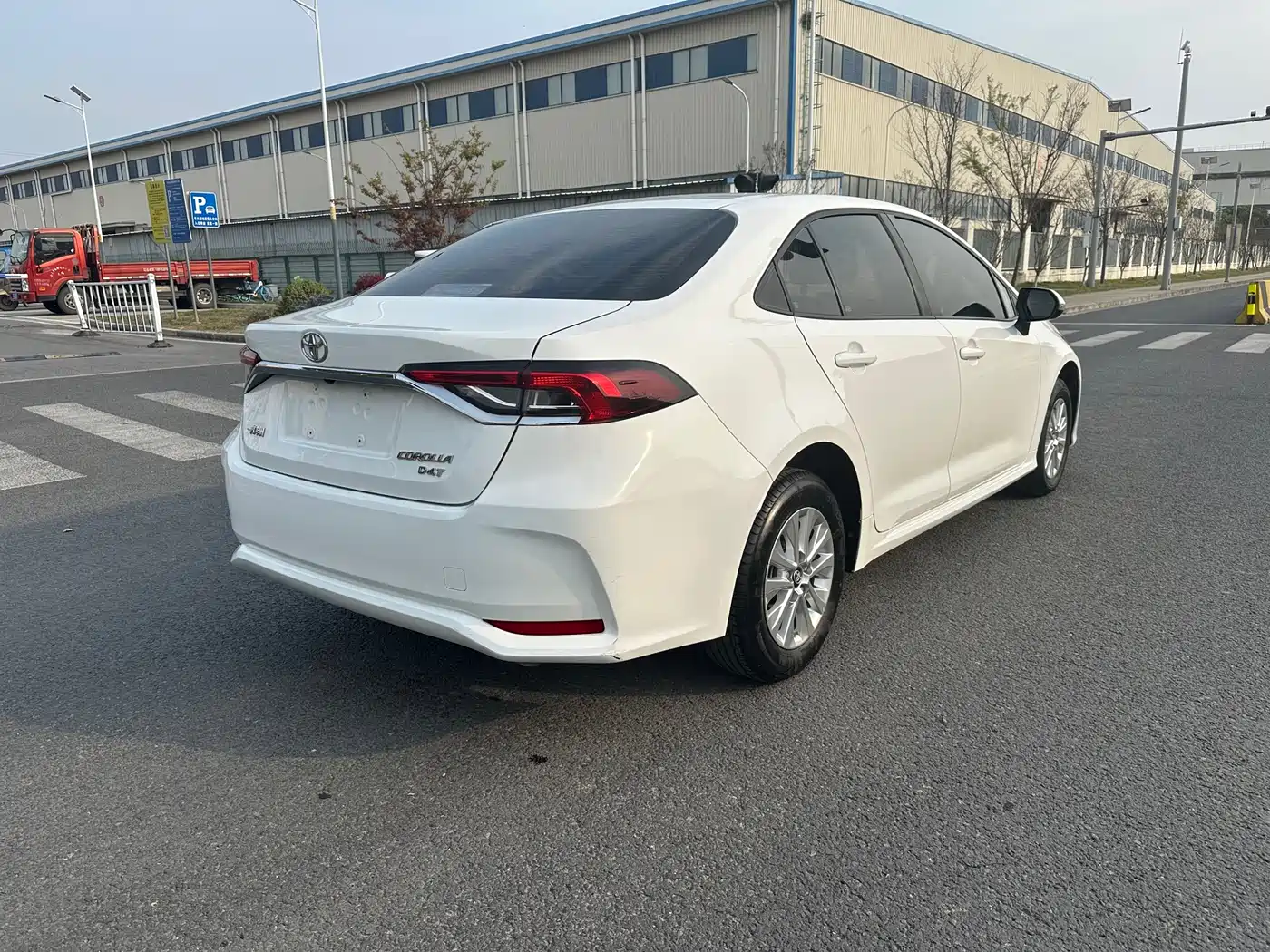 Toyota Corolla 2022 1.2T S-CVT Pioneer PLUS Edition фото 6