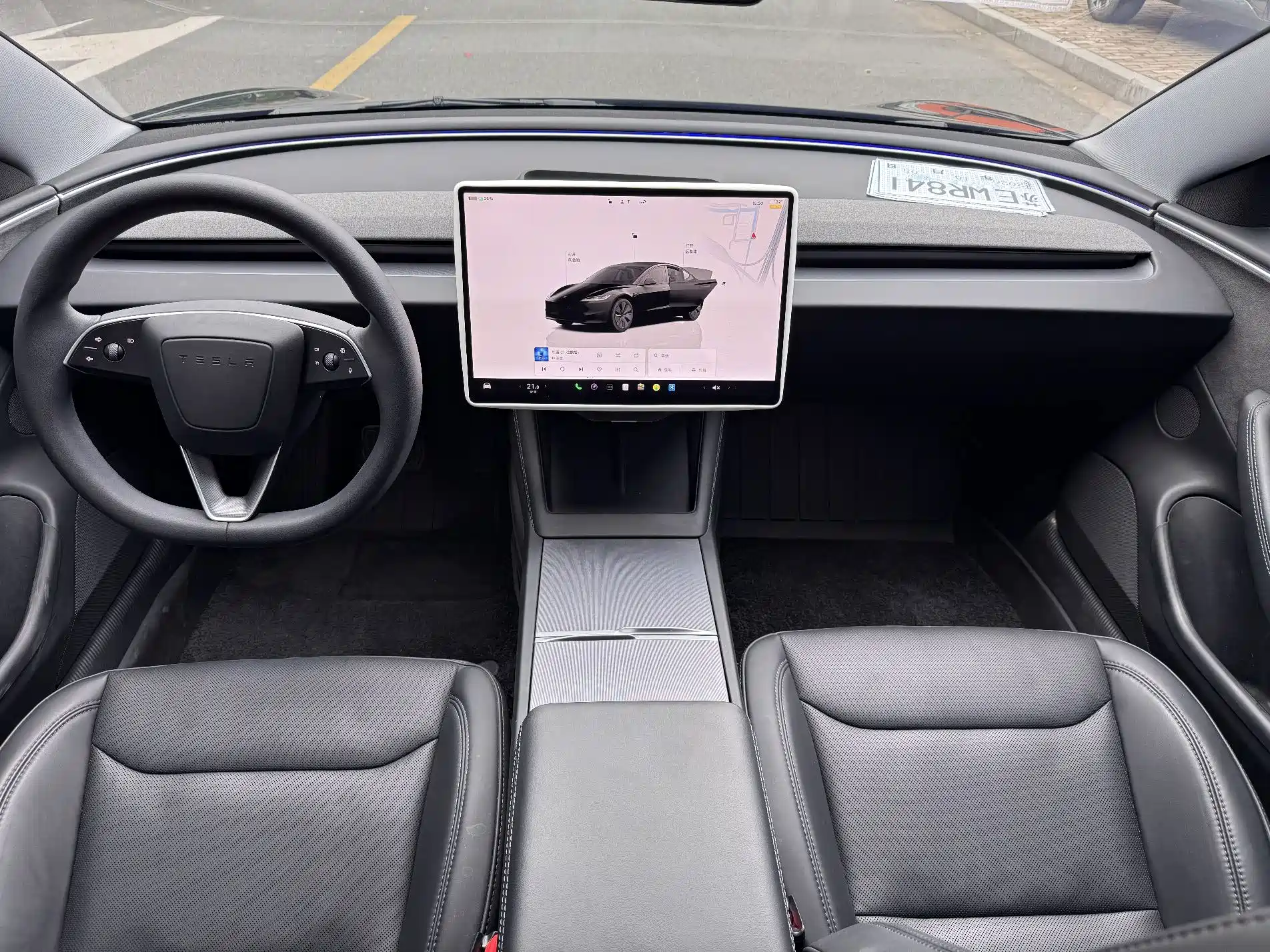 Фото 9 - Tesla Model 3