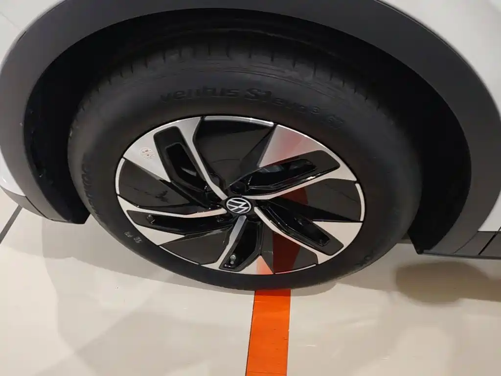 Volkswagen ID.4 CROZZ 2026 2025 Pure Enjoyment Edition