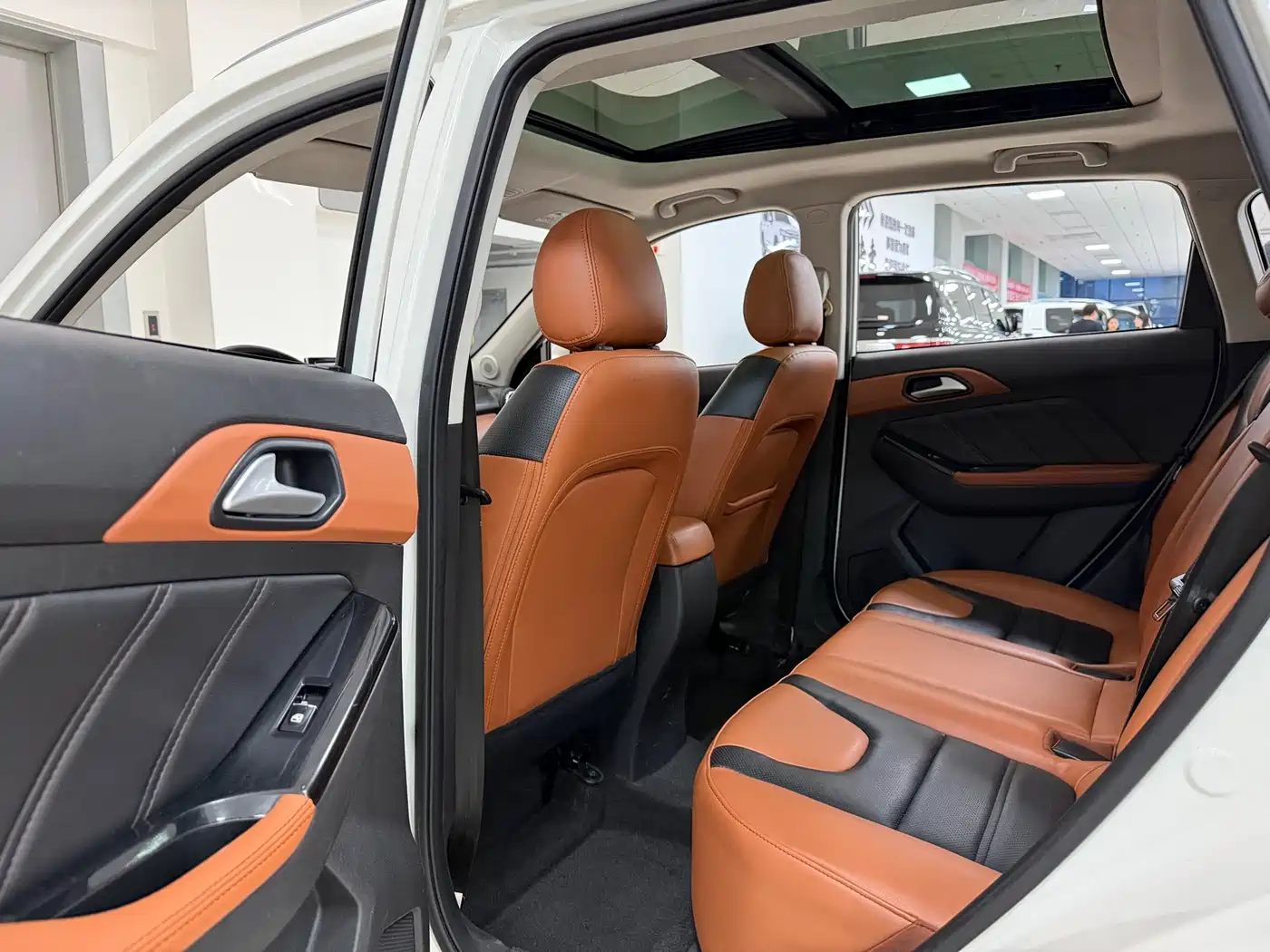 BAIC Senova X35 2017 2016 1.5L Automatic Luxury Edition