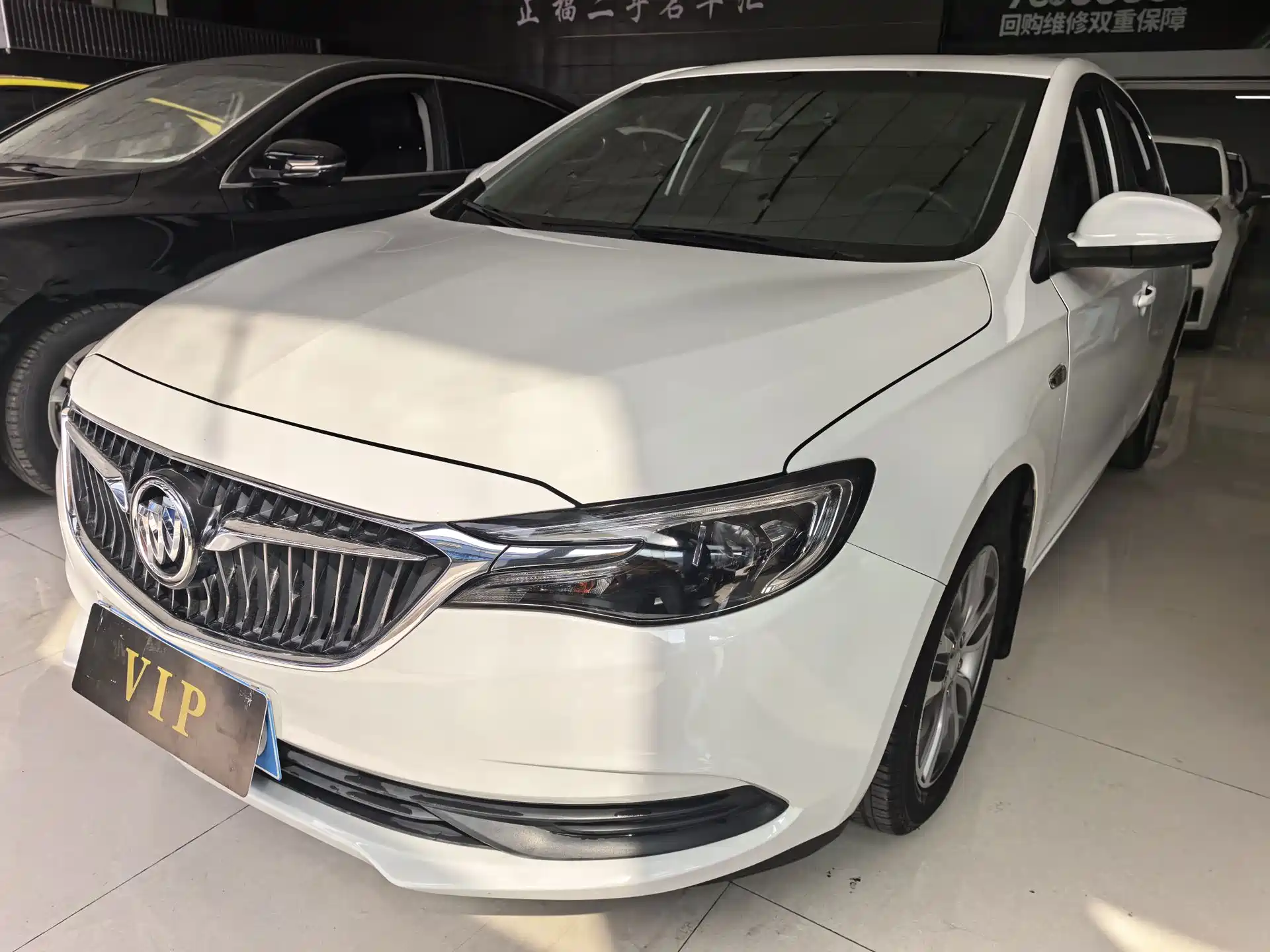 Фото 15 - Buick Excelle