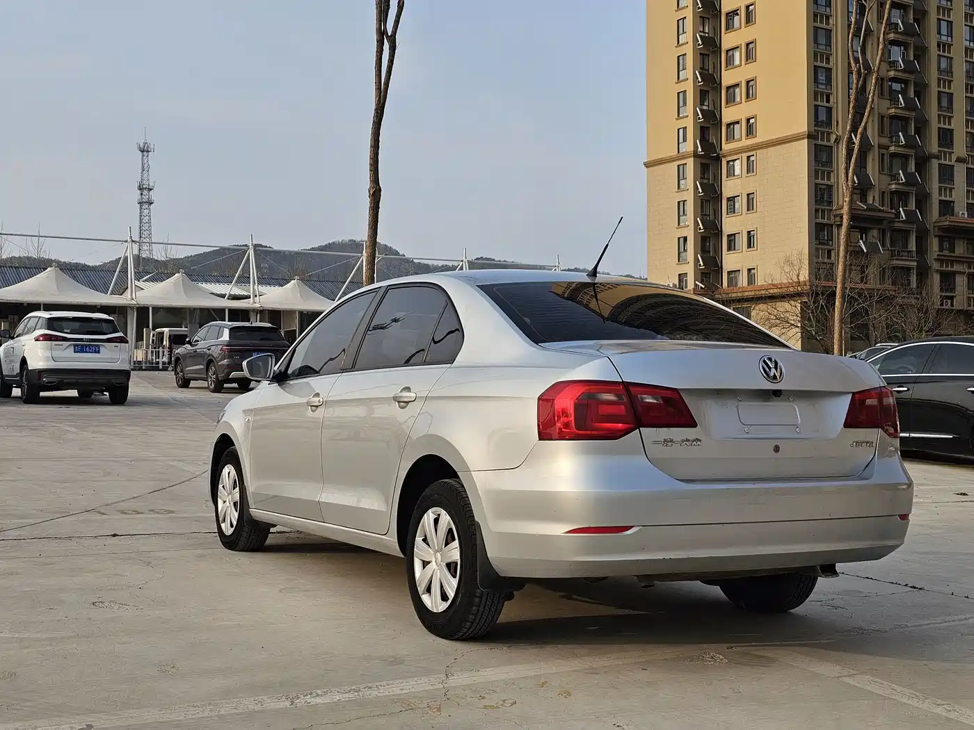 Volkswagen Jetta 2015 1.6L Auto Comfort фото 5