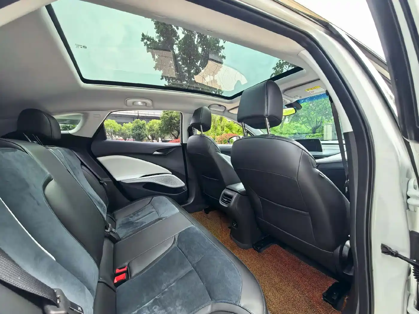 Buick Velite 6 2019 Connected Smart Edition фото 8