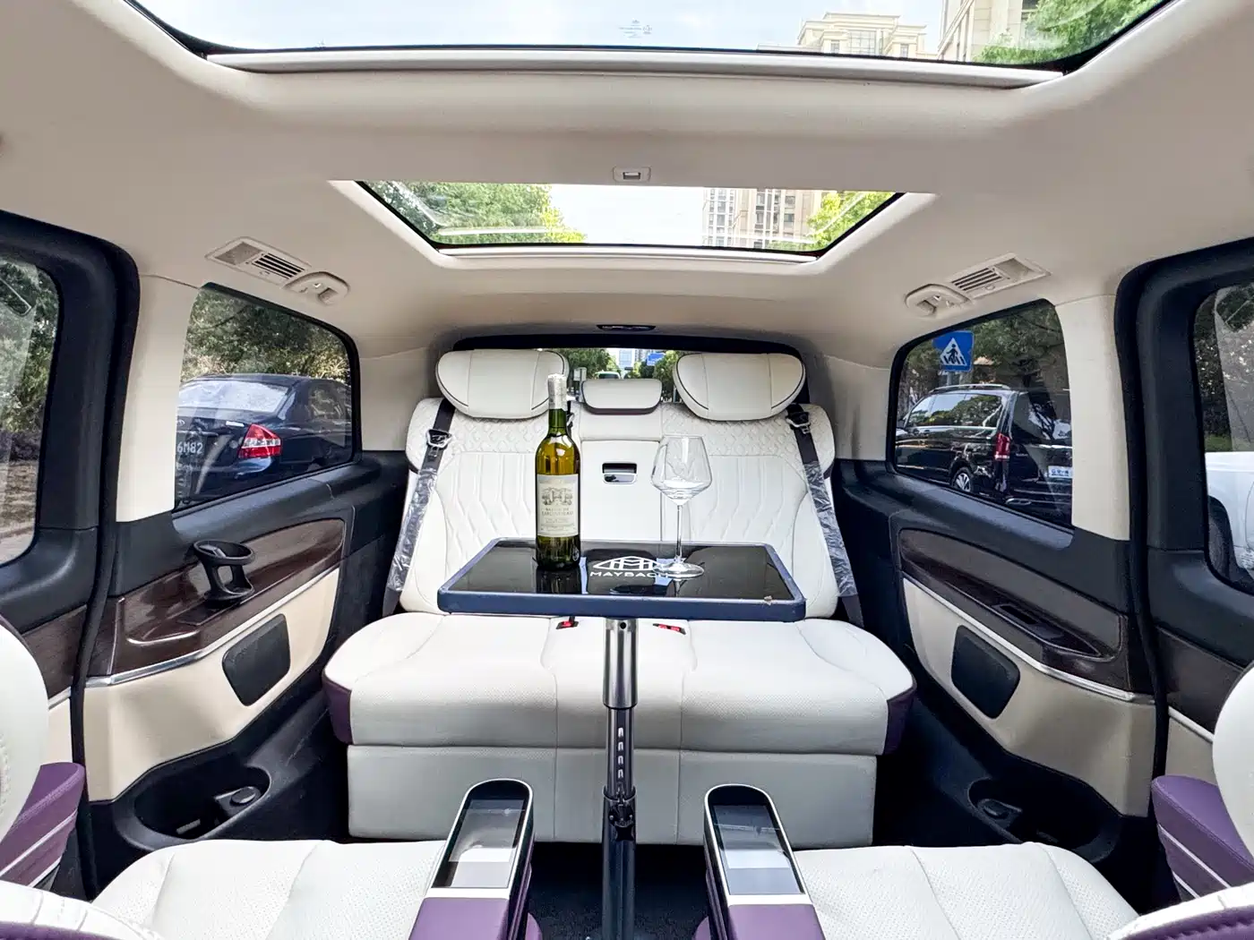 Mercedes-Benz V-Class 2022 V 260 Pilot Edition фото 42