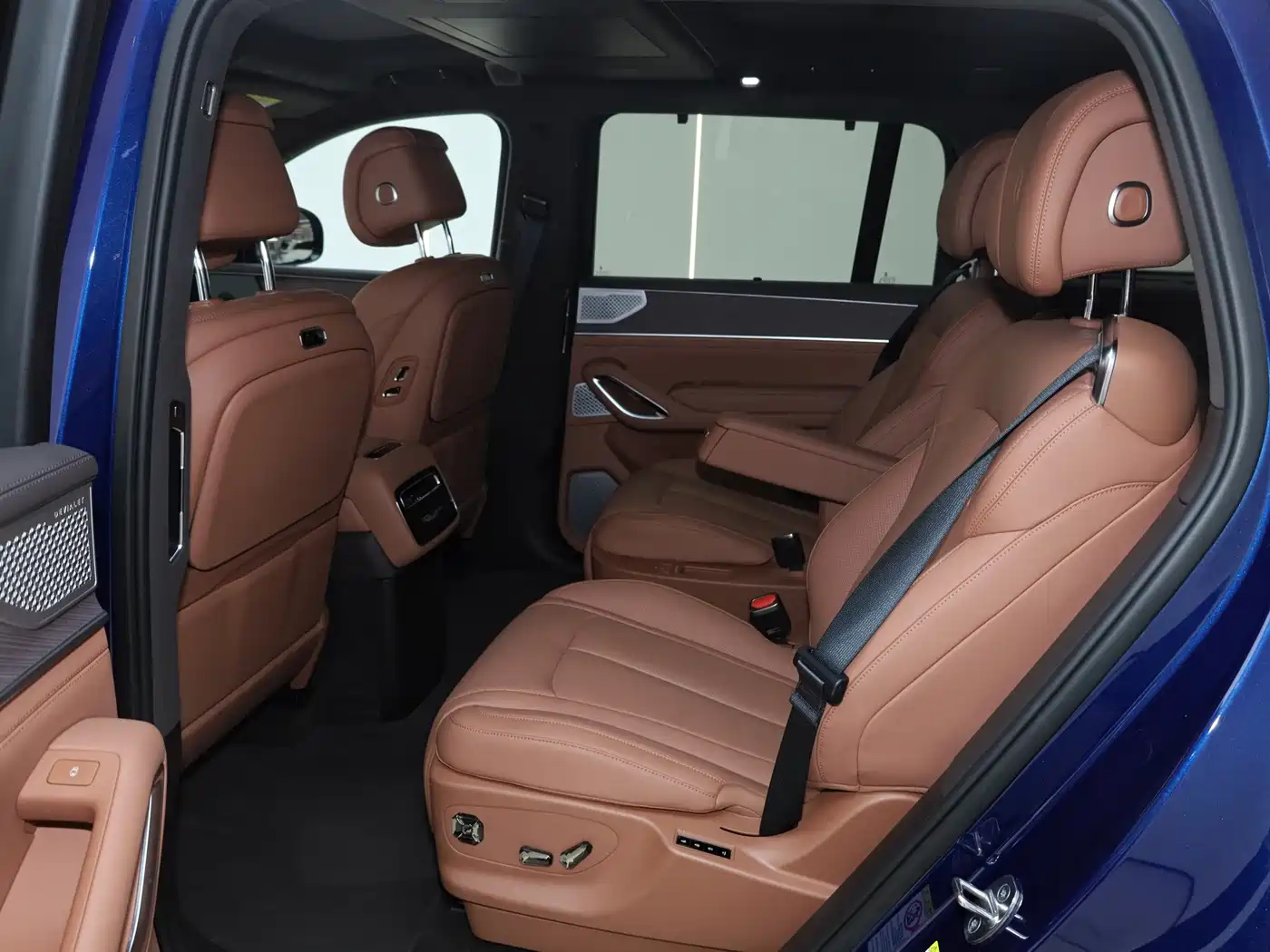 Denza N9 2026 2025 Model Premium Excellence