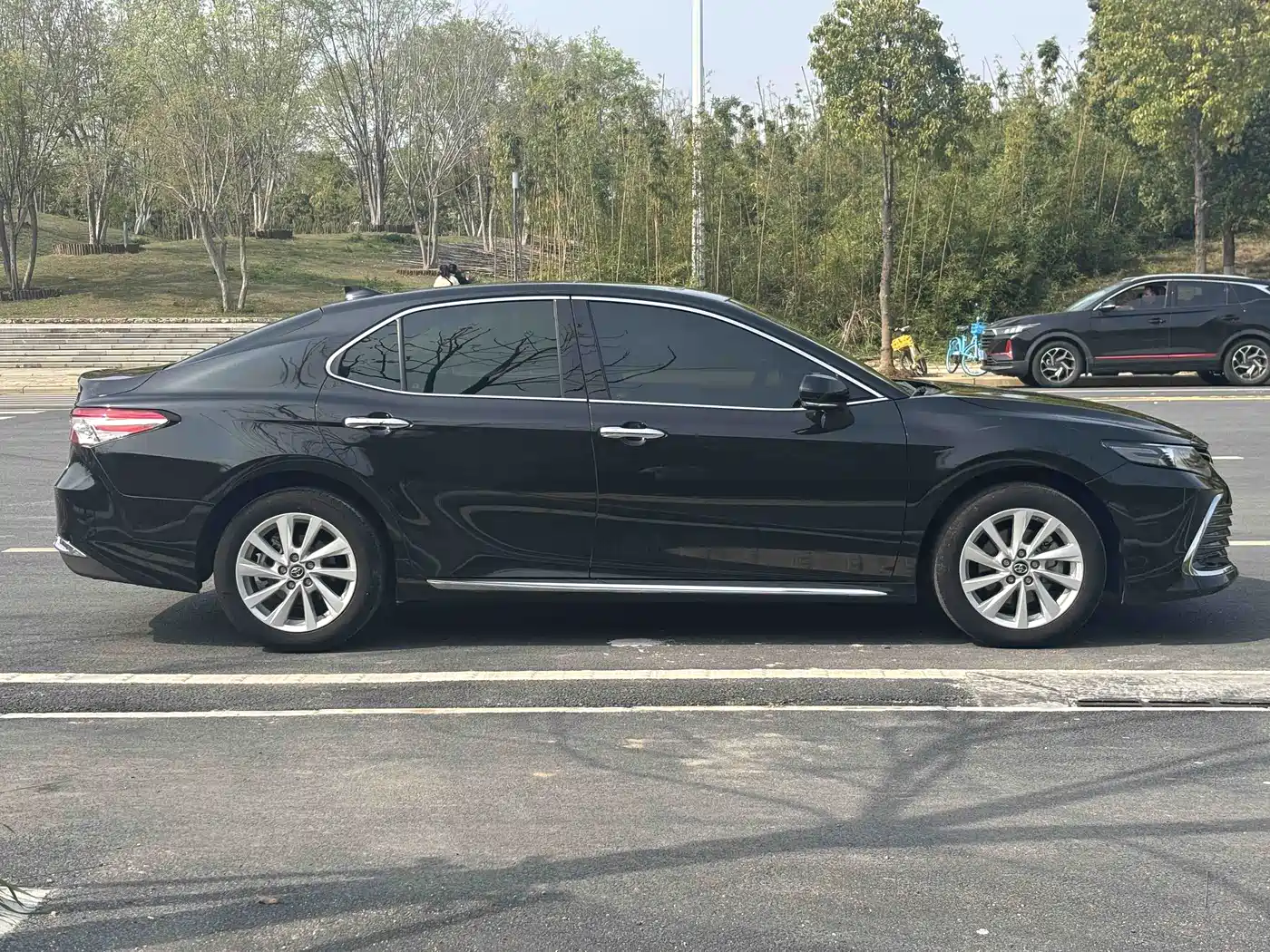 Toyota Camry 2023 2.0G Luxury Edition фото 17