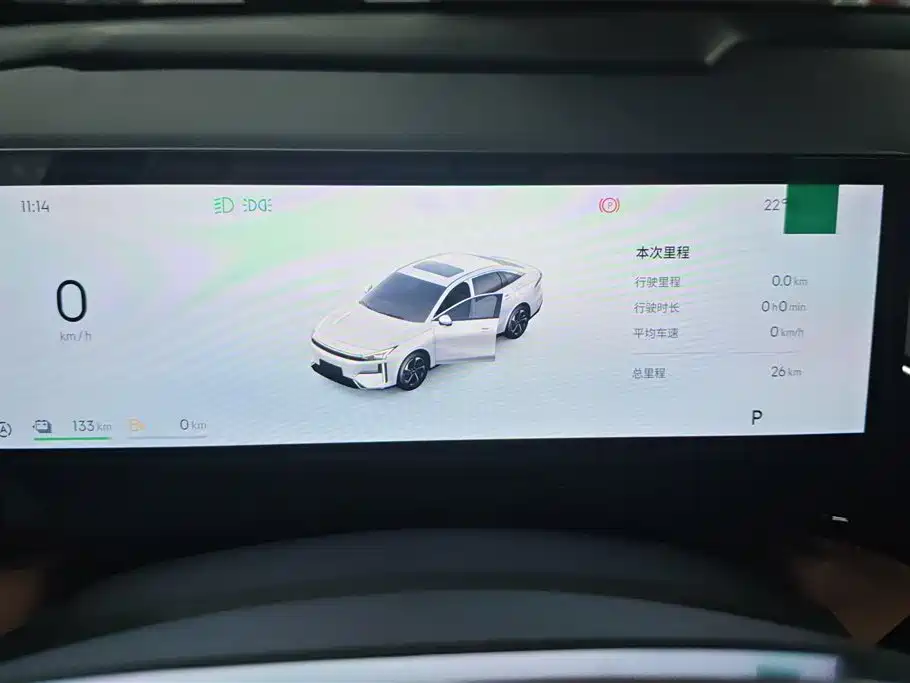 Geely Galaxy Galaxy L6 2025 EM-i 140km Explorer+ Edition фото 14