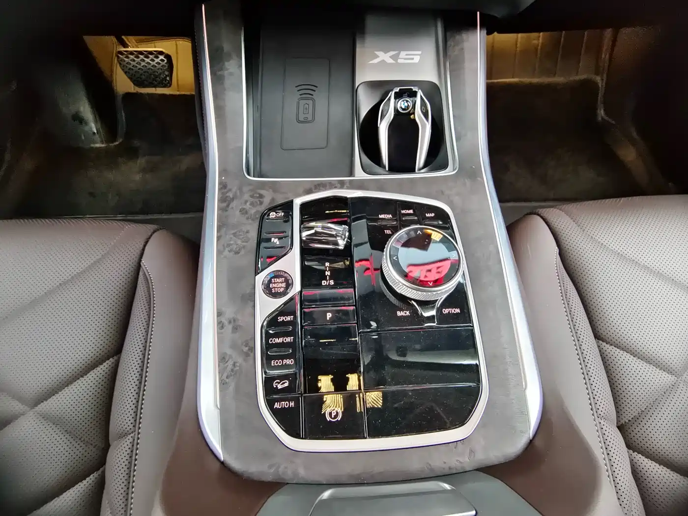 BMW X5 2023 xDrive 30Li Premium M Sport Package фото 9