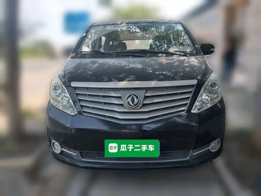 Dongfeng Fengxing Fengxing CM7 2015 2014 2.4L Manual Business Edition