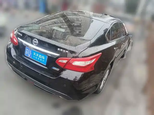 Nissan Teana 2016 Facelift 2.0L XL Comfort — фото 2