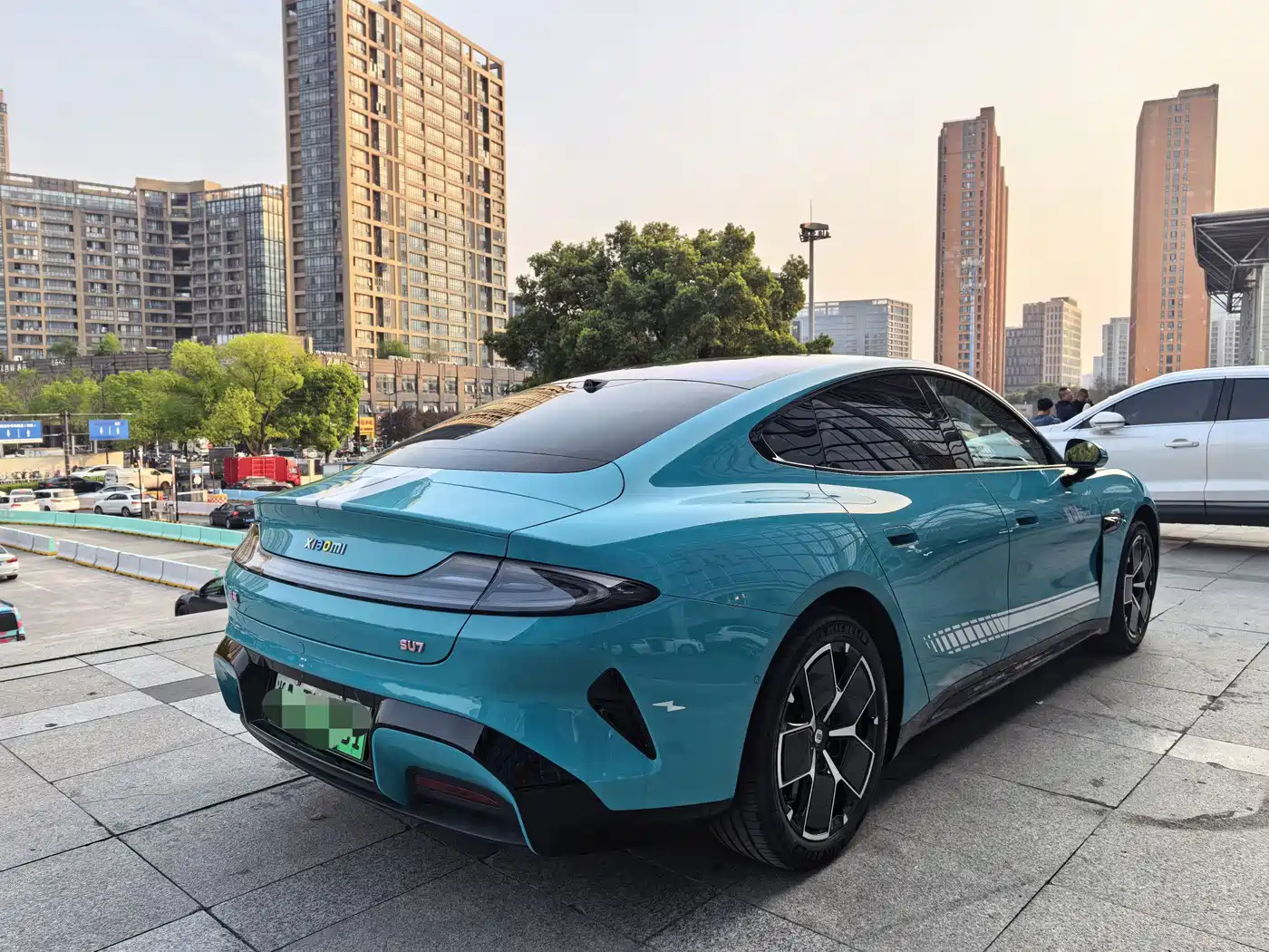 XIAOMI CAR XIAOMI SU7