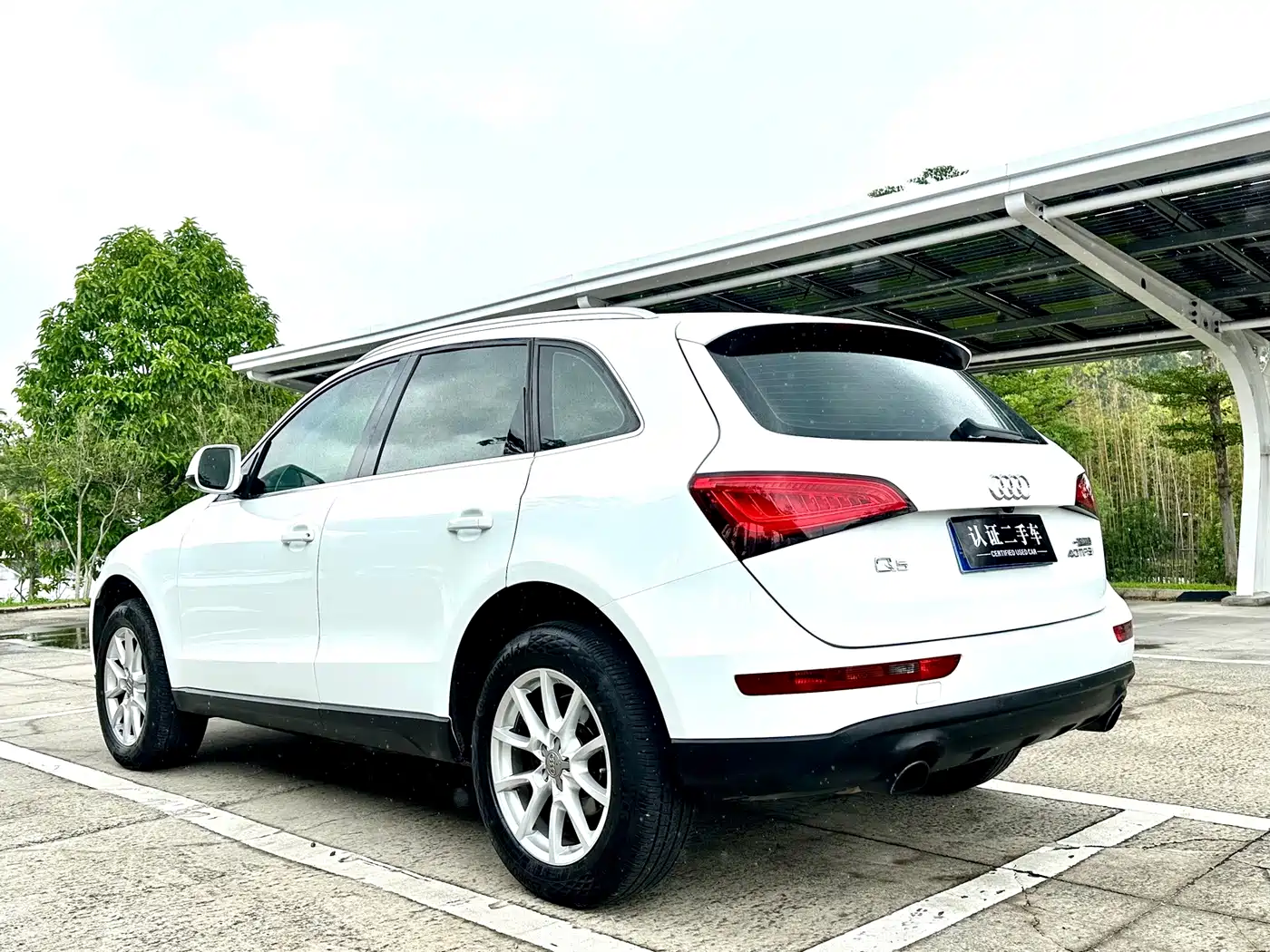 Фото 8 - Audi Q5