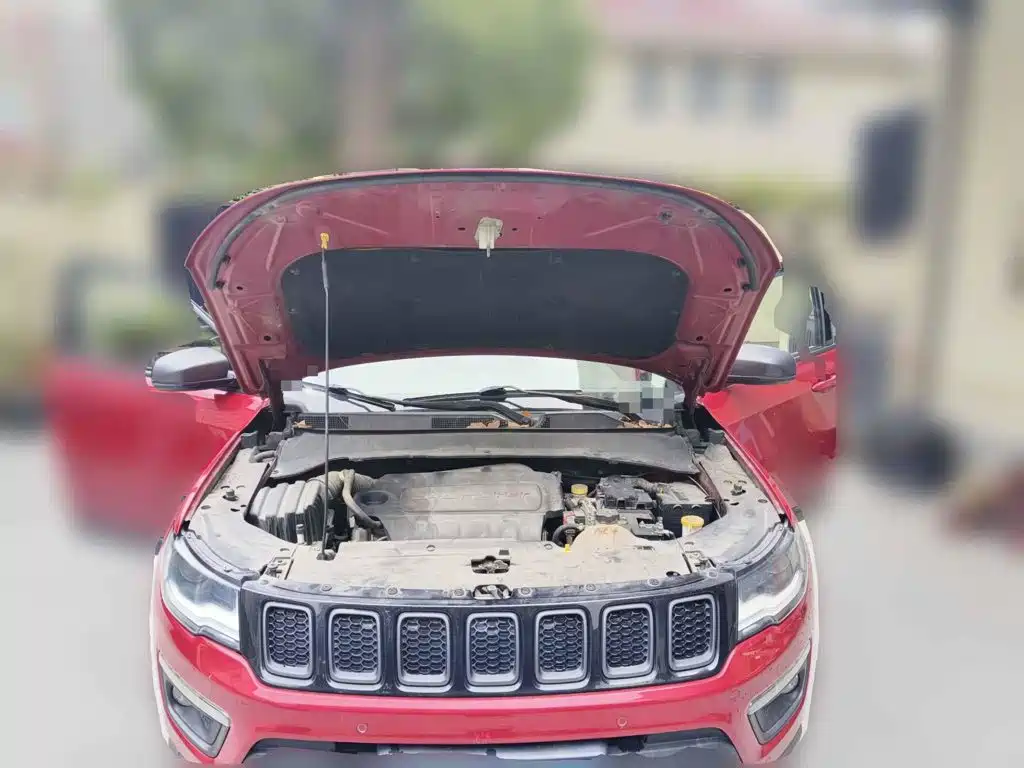 Фото 3 - Jeep Compass