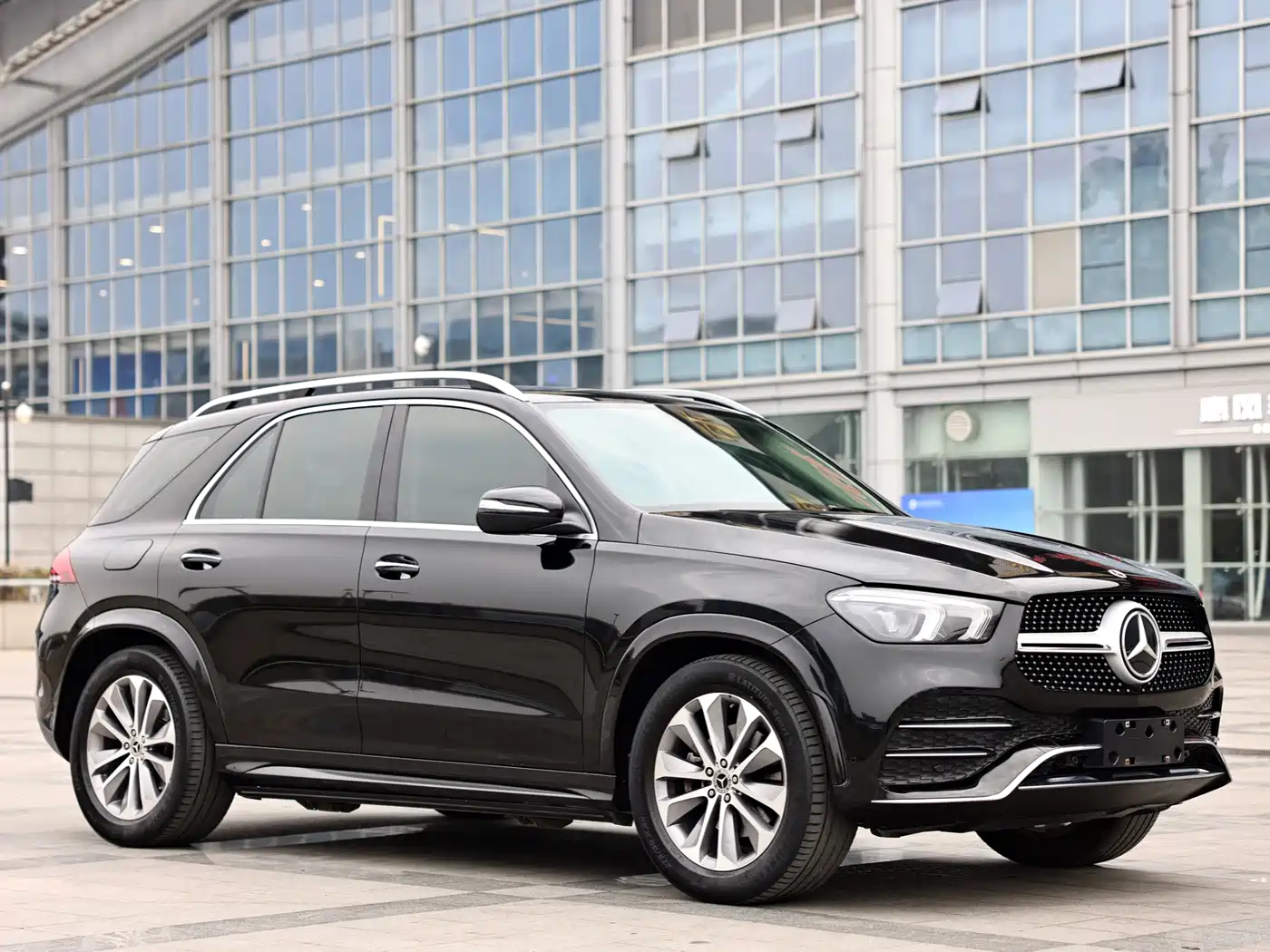 Mercedes-Benz GLE 2023 GLE 350 4MATIC Fashion фото 3