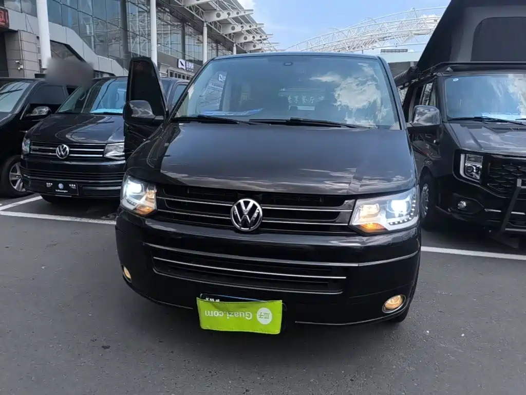 Volkswagen Multivan 2015 2012 2.0TSI 2WD Luxury Edition