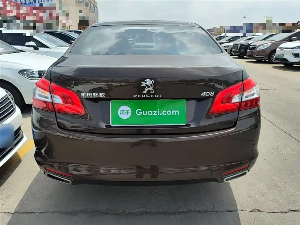 Peugeot 408 2016 1.6T Automatic Luxury Edition фото 6