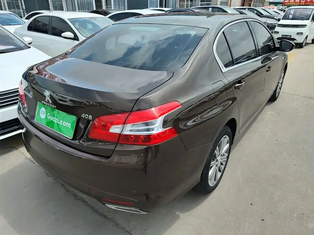 Peugeot 408 2016 1.6T Automatic Luxury Edition фото 7