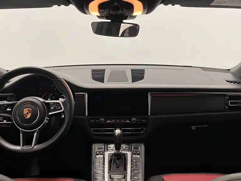 Porsche Macan 2021 Macan 2.0T фото 8