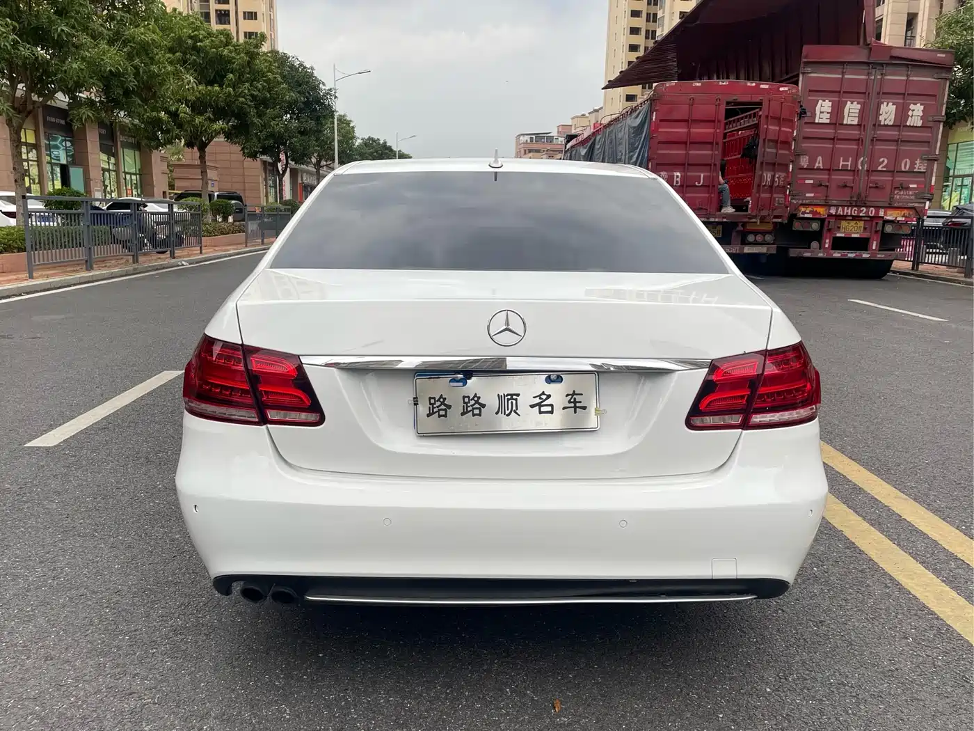 Mercedes-Benz E-Class 2014 E 260 L Sport фото 8