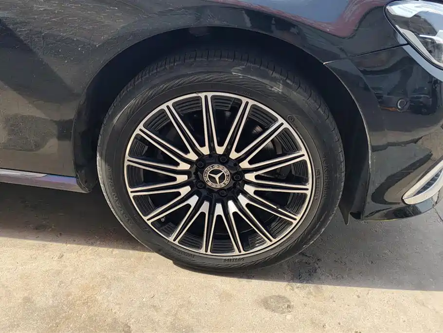 Mercedes-Benz E-Class 2019 E 260 L фото 6