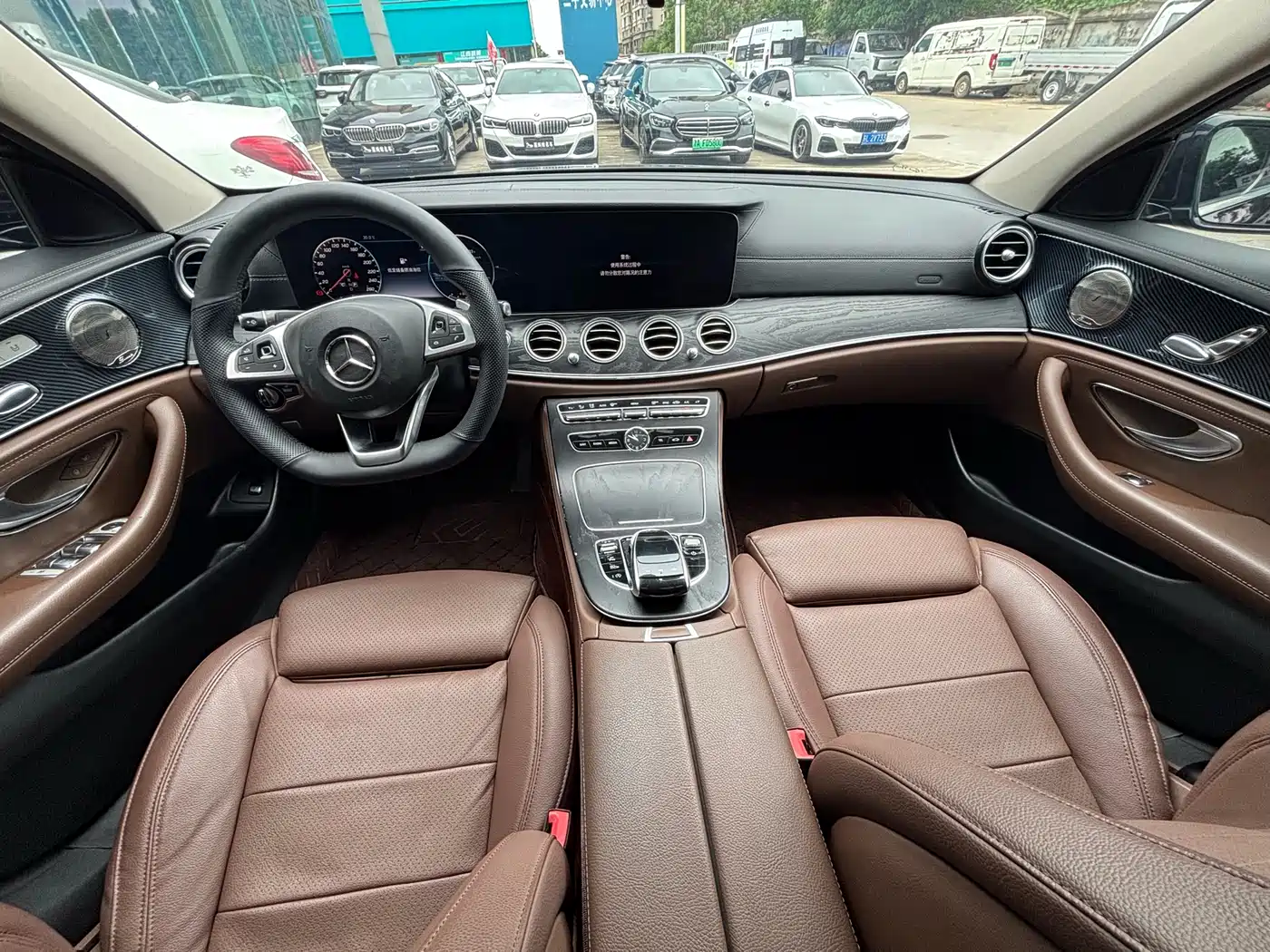 Mercedes-Benz E-Class 2018 E 200 L Sport фото 10