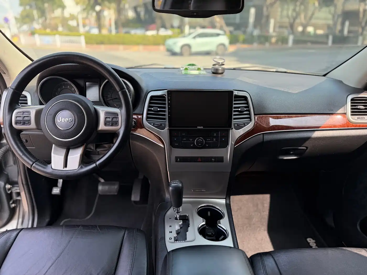 Jeep Grand Cherokee (Import) 2013 2013 3.6L Luxury Navigation