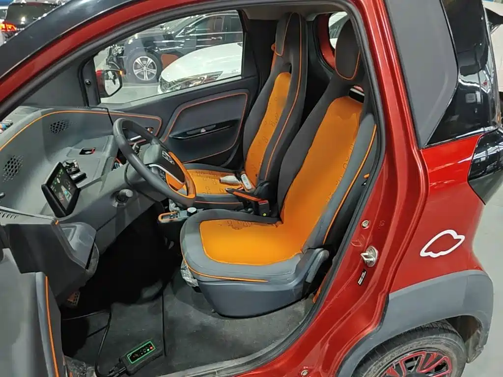 Baojun E100 2020 2020 305KM Intelligent Joy Edition