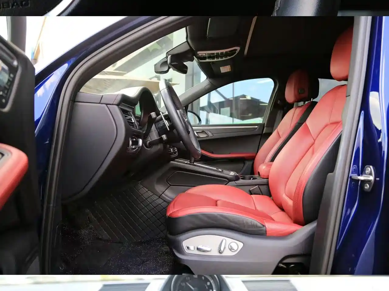 Фото 6 - Porsche Macan