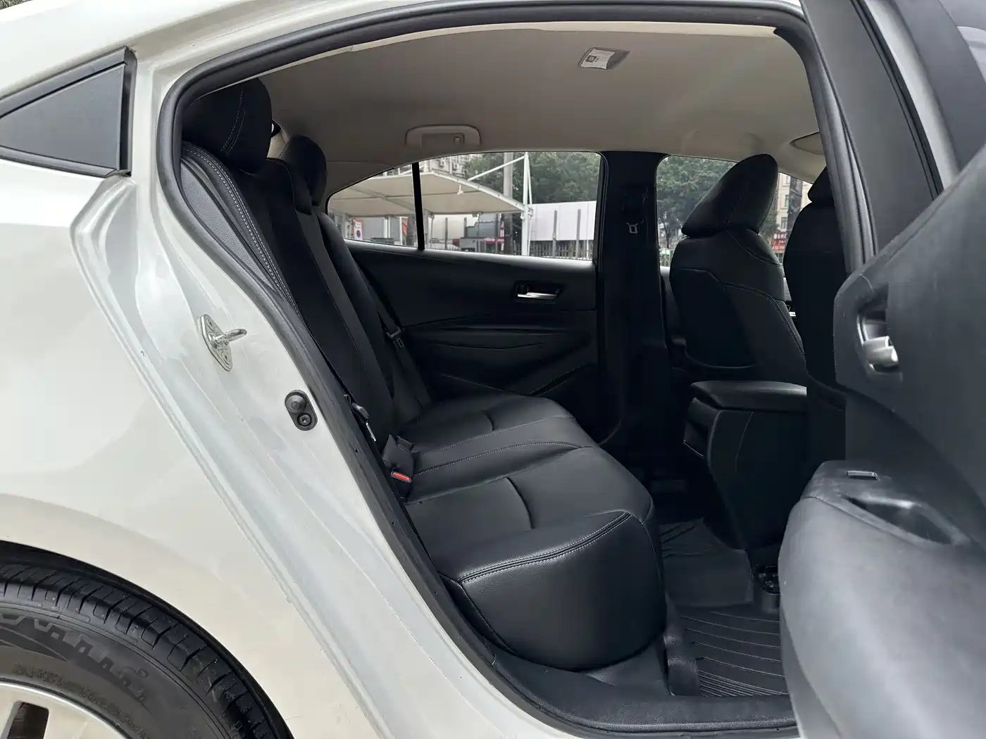 Toyota Corolla 2022 TNGA 1.5L CVT Pioneer Edition фото 17