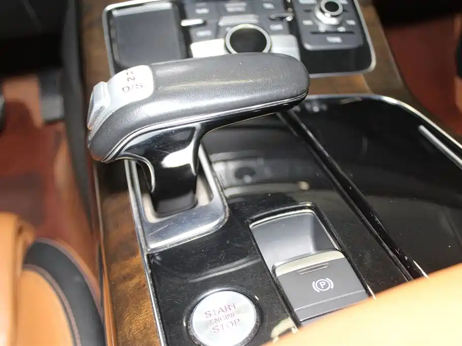 Audi A8 2017 A8L 45 TFSI quattro Comfort фото 13