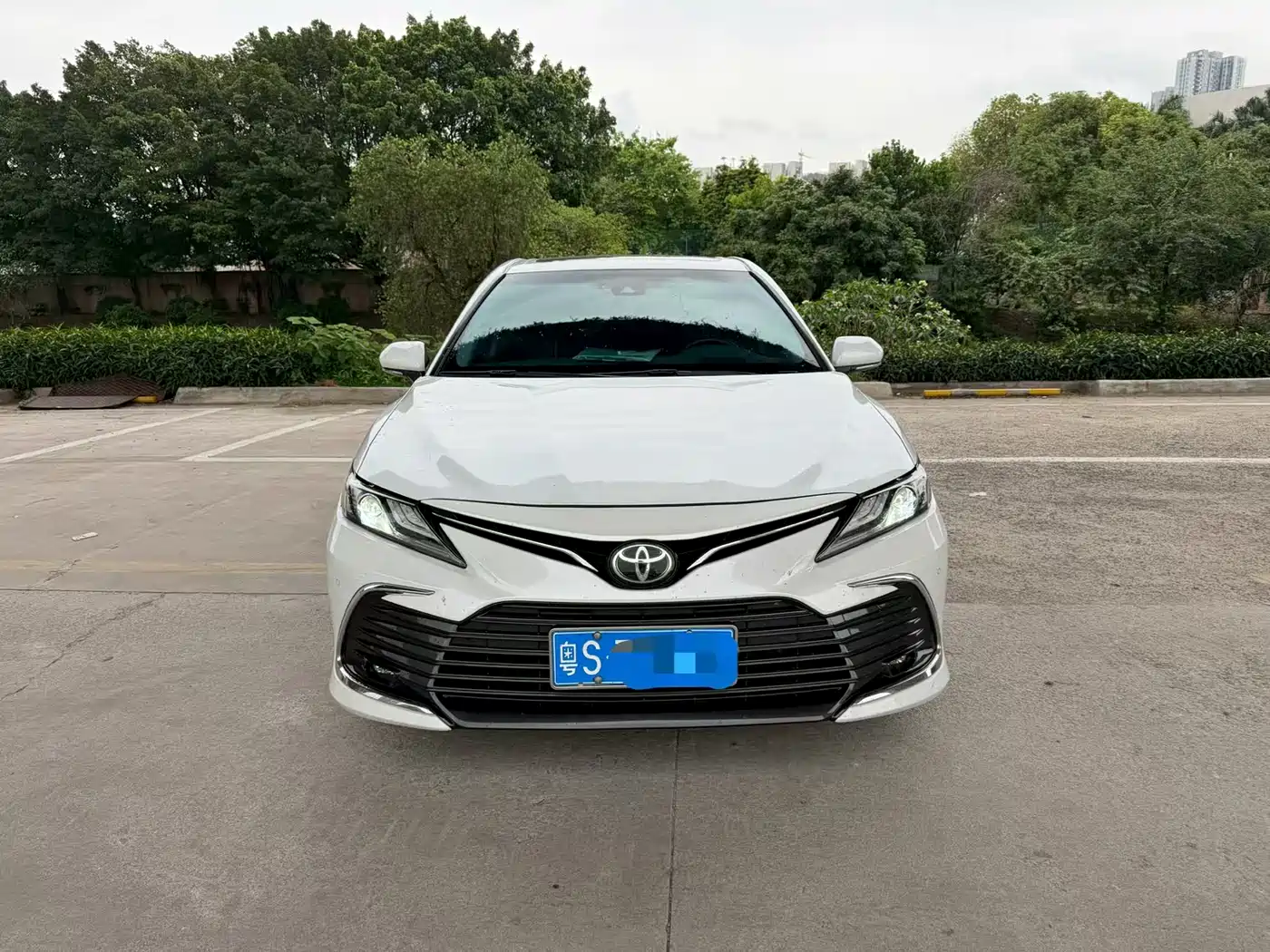 Toyota Camry 2021 2.0G Luxury Edition фото 2