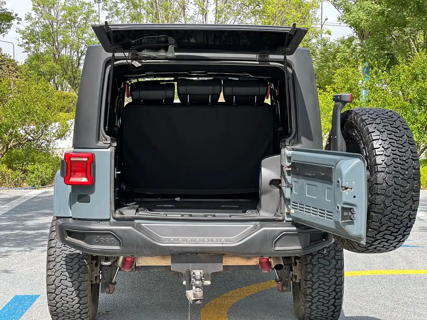 Фото 15 - Jeep Wrangler
