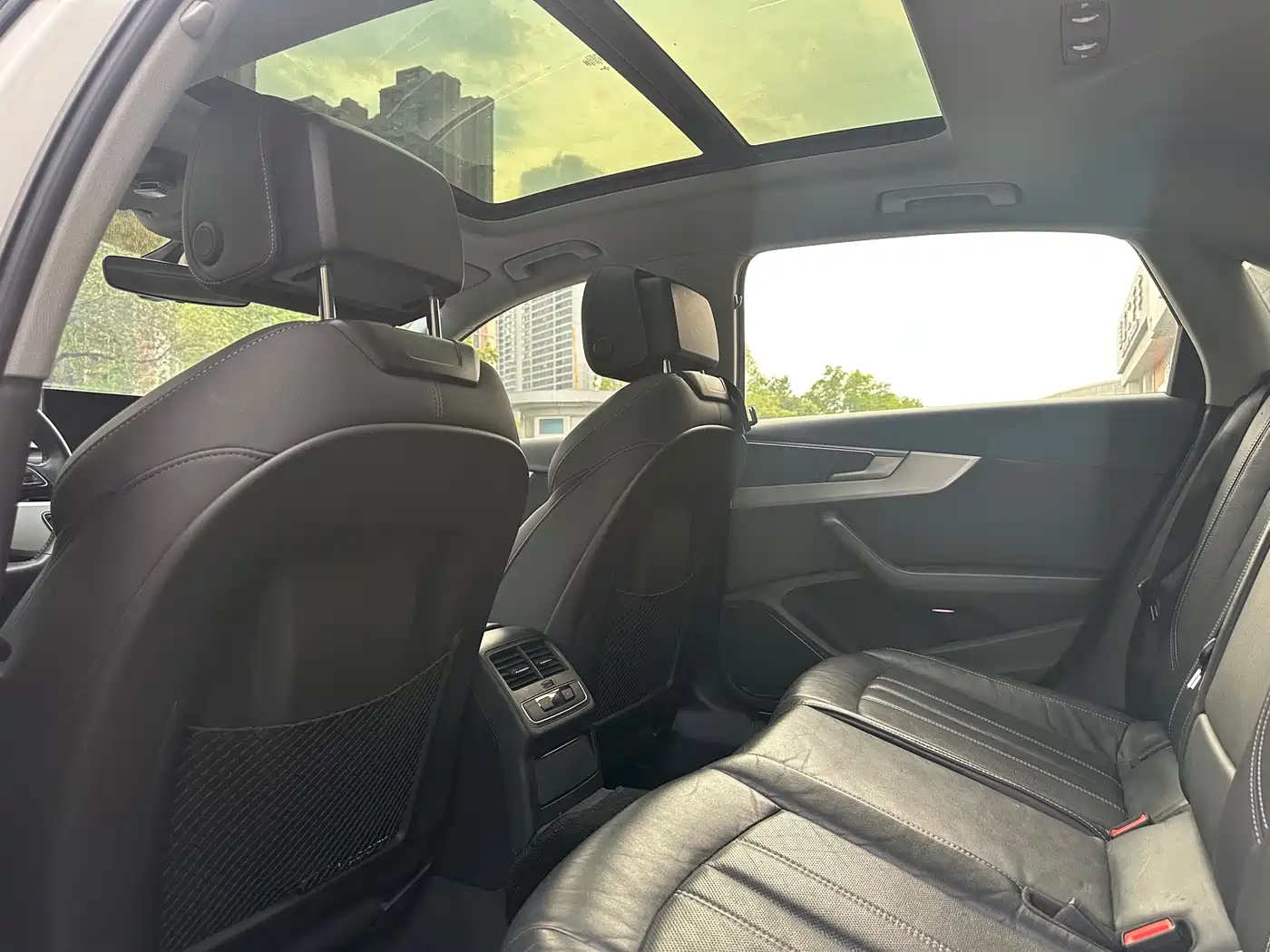 Audi A4L 2020 40 TFSI Luxury Dynamic фото 5