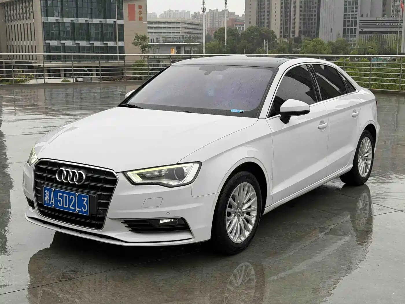 Audi A3 2016 Limousine 35 TFSI Leadership