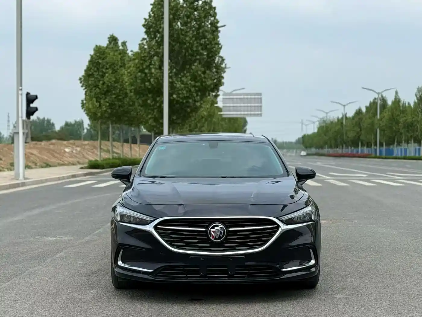 Buick LaCrosse 2019 28T Luxury Edition фото 2